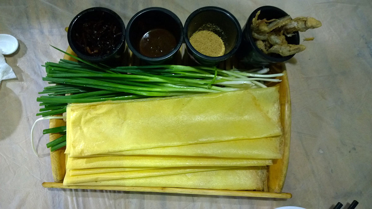 煎饼卷大葱